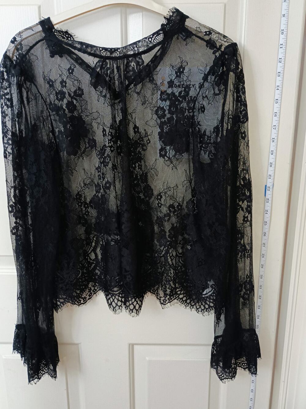 Forever 21 Contemporary - Black Sheer Lace Floral Blouse - Sz M - NWOT